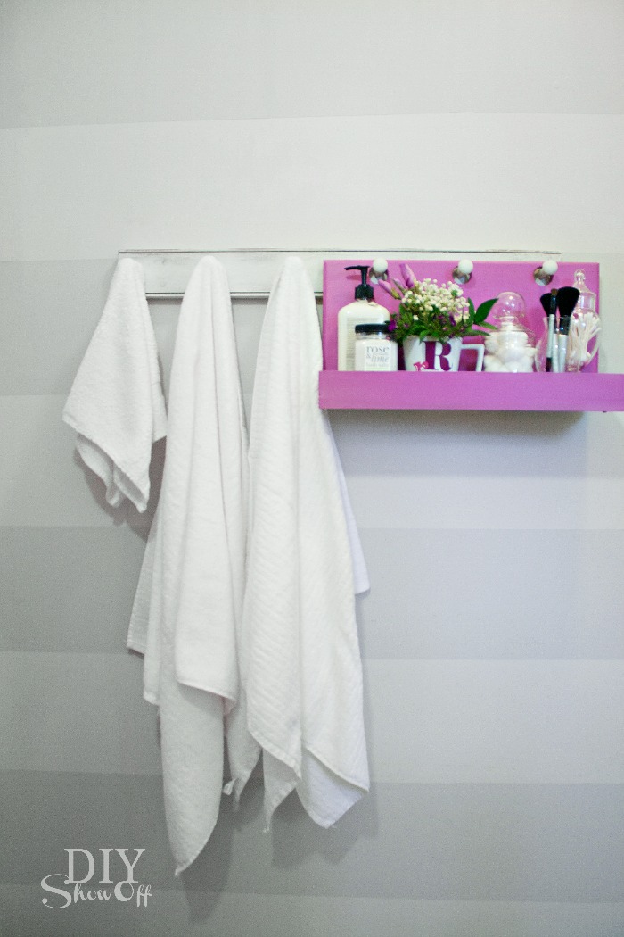 bathroom organization - DIY peg hook hanging shelf