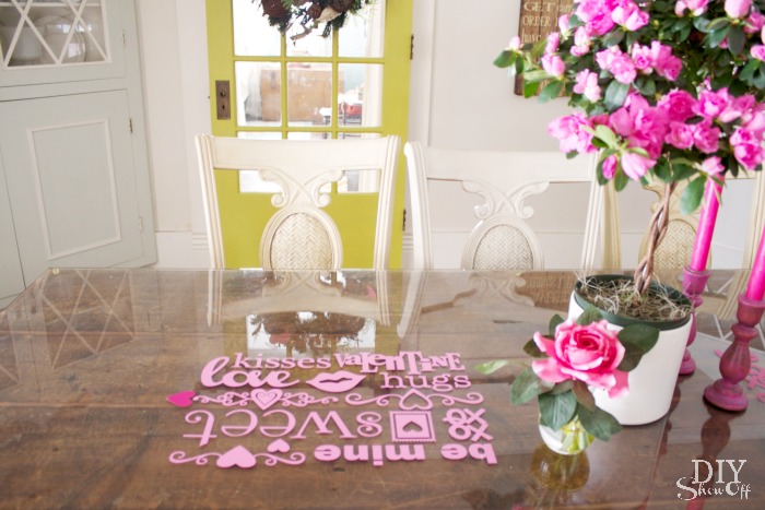 Valentine table decor