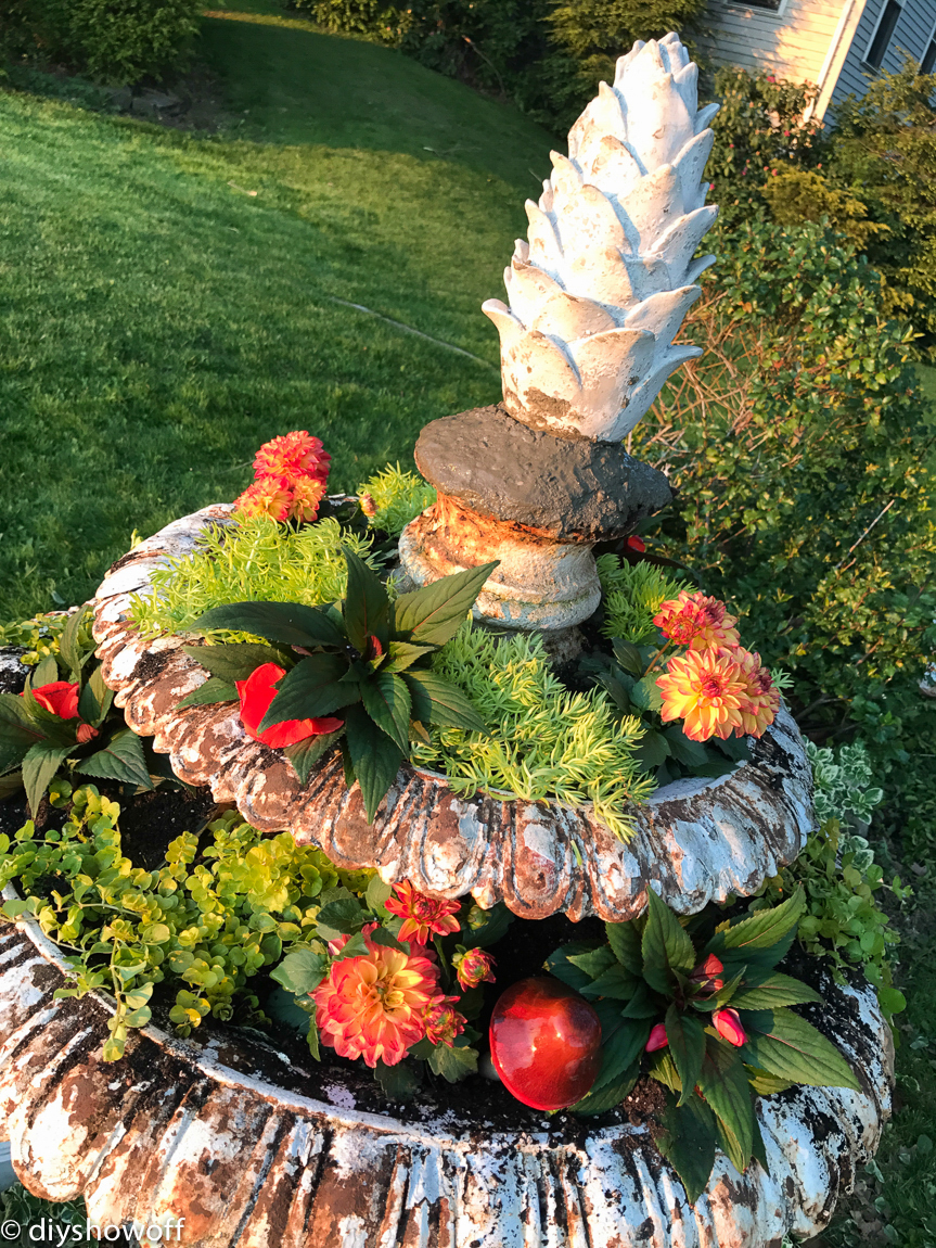 What a treasure! Check out this beautiful cast iron flower fountain in all of her chippy glory! @diyshowoff